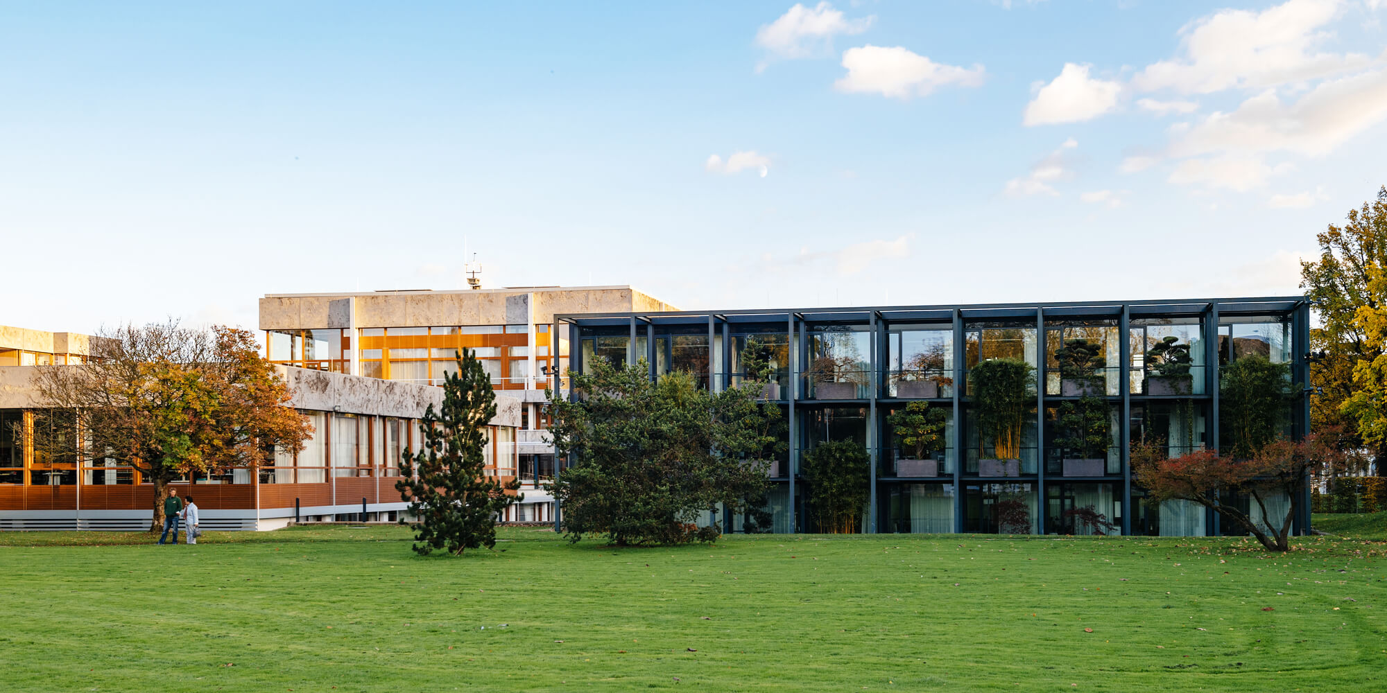 Panoramic image of a college building.
